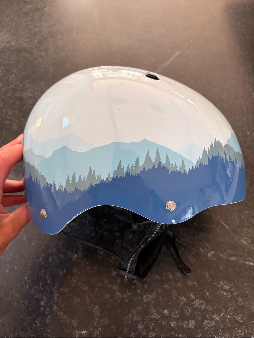 Nutcase Adult Bike Helmet